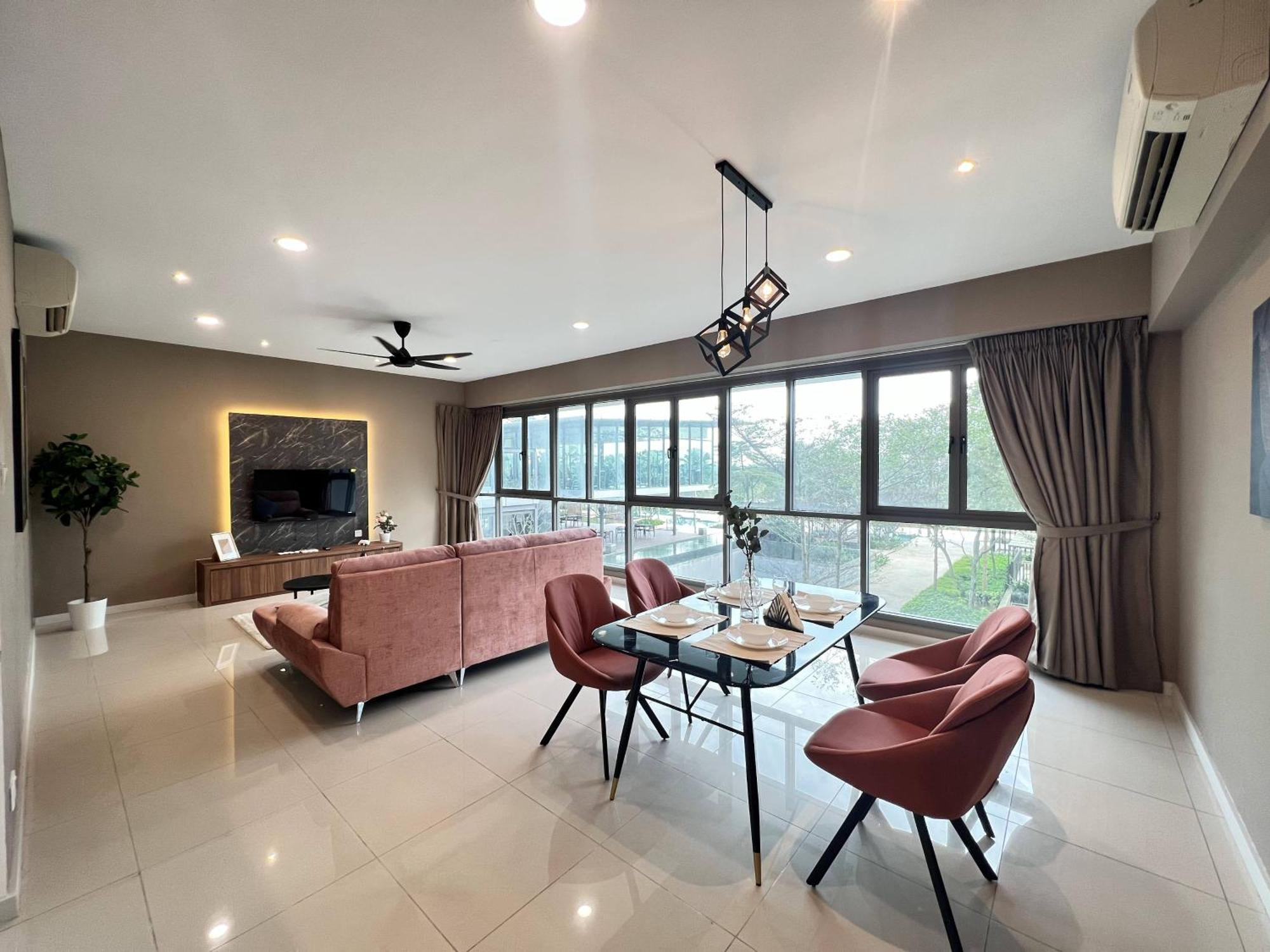 Iskandar Residence By Rr Jbcity Нусаджая Екстериор снимка
