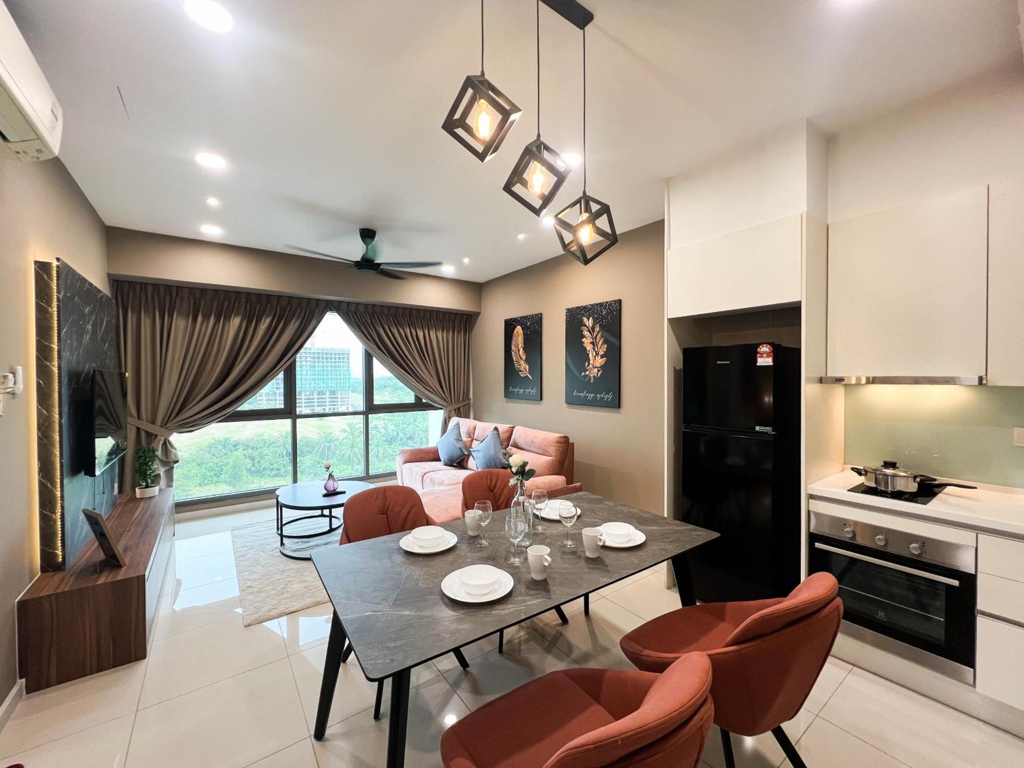 Iskandar Residence By Rr Jbcity Нусаджая Екстериор снимка